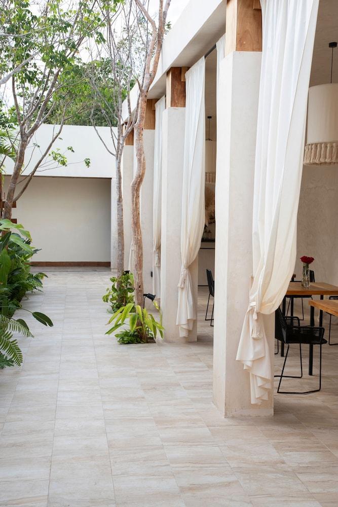 Agua De Cienega Hotel Hunucma Exterior photo